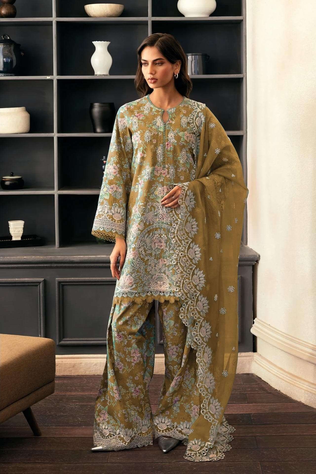 Shree Deepsy Rungrez Chikankari view 11