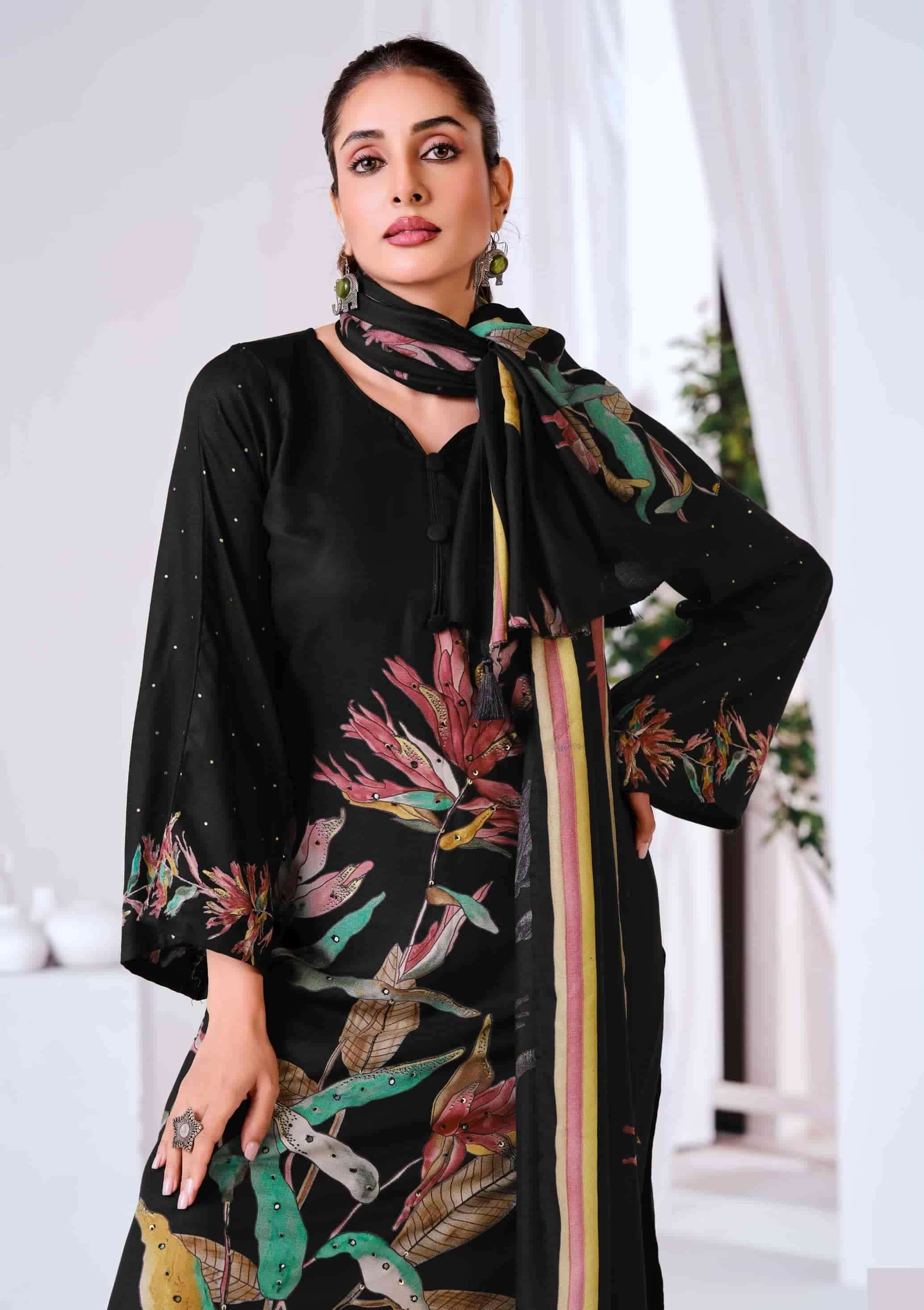 Noor E-Kashmiri by Mumtaz Arts view 6