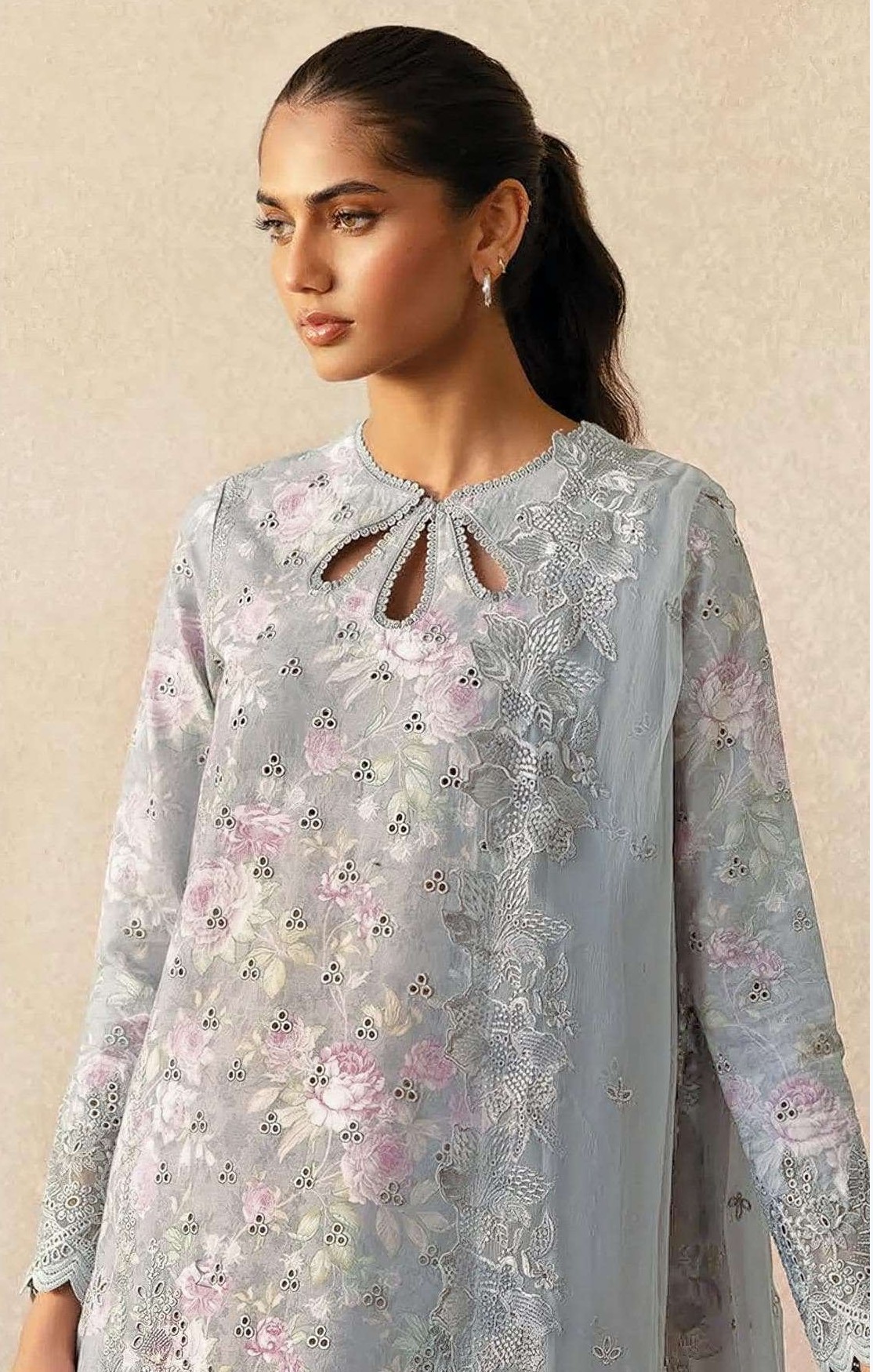 Shree Deepsy Rungrez Chikankari view 10